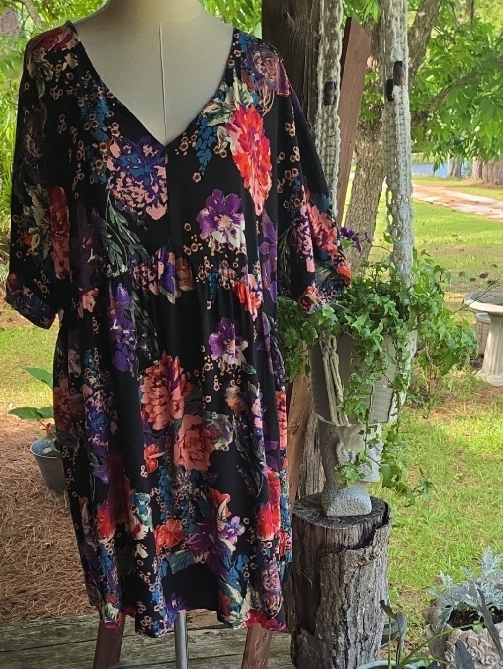 Chic Soul Black Bright Floral Print Flowy Dress Size 2X